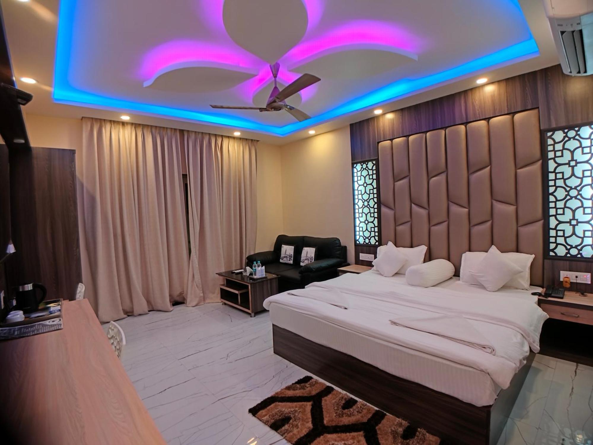 The Triton Beach Resort ماندارموني المظهر الخارجي الصورة