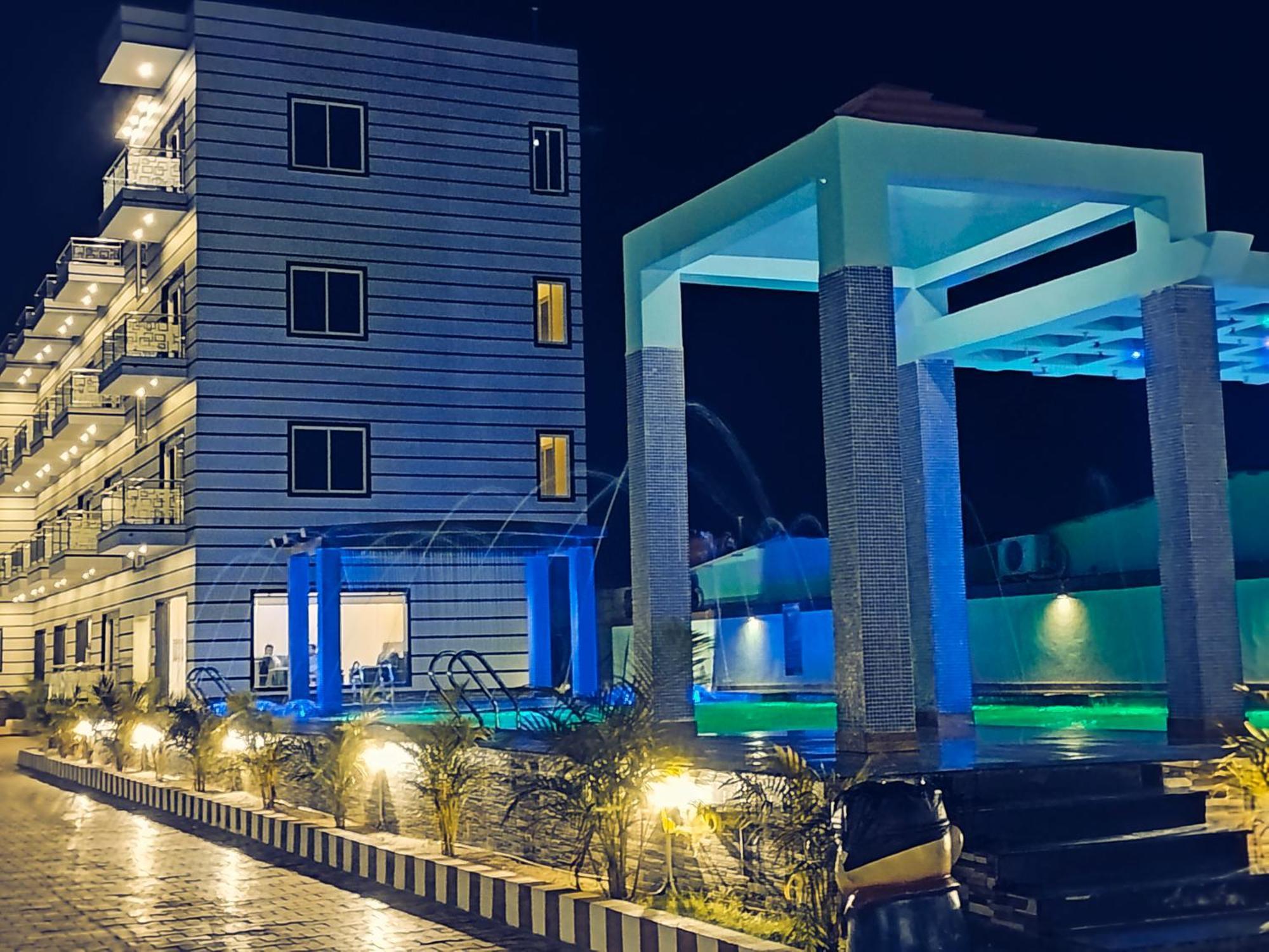 The Triton Beach Resort ماندارموني المظهر الخارجي الصورة