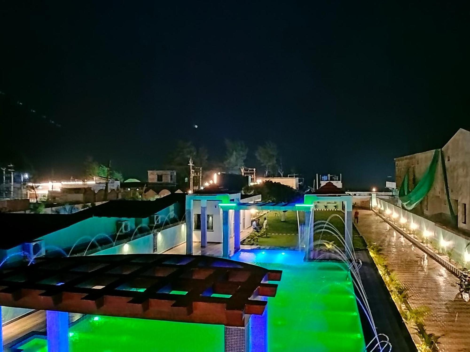 The Triton Beach Resort ماندارموني المظهر الخارجي الصورة
